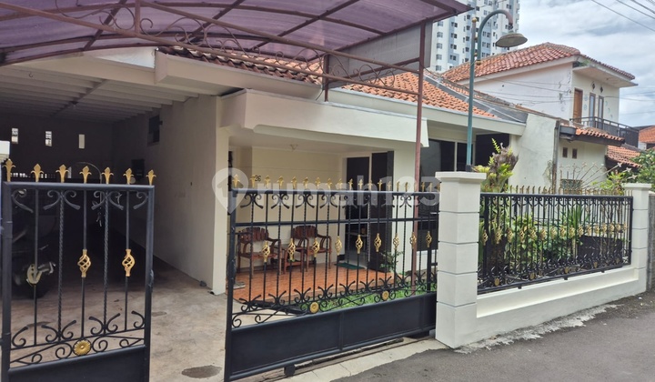 Semi-Furnished House, Can Be Used as Office, Near STT Telkom and Mayapada Hospital Buahbatu, Bandung