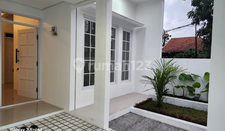 Rumah Baru Lux Gaya Eropa Siap Huni Di Komplek Margahayu Raya Soekarno Hatta Bandung SHM