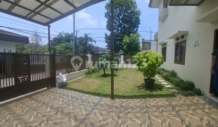 Rumah Besar Hoek 5 Kamar Siap Huni Furnished Di Komplek Bkr Buahbatu Bandung 2