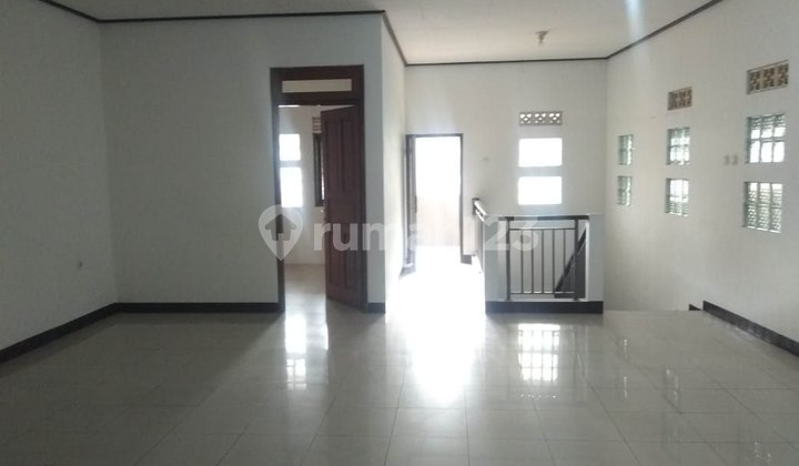 Rumah Strategis Siap Huni Dekat Jl Riau Anggrek Bengawan Bandung Kota 2