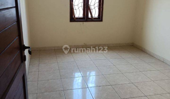 Rumah 2 Lantai Bagus Unfurnished SHM di Arcamanik, Bandung 2