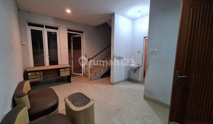 Dijual Rumah di tengah kota 1