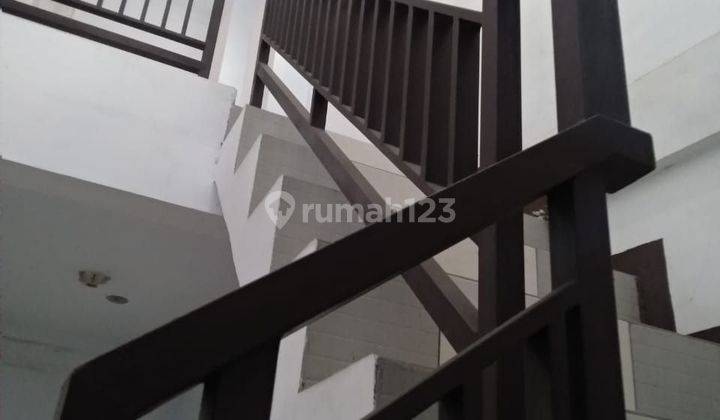 Rumah Siap Huni 2 Lantai SHM Cimahi Tengah 2