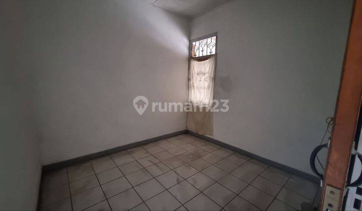 Rumah 2 Lantai Unfurnished SHM Taman Cibaduyut Indah 1 2