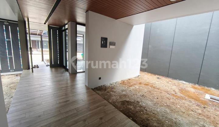 New Fresh Home Nilapadmib Area, New Parahyangan City