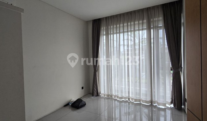 Rumah Semi Furnish Nayapati Kota Baru Parahyangan 2