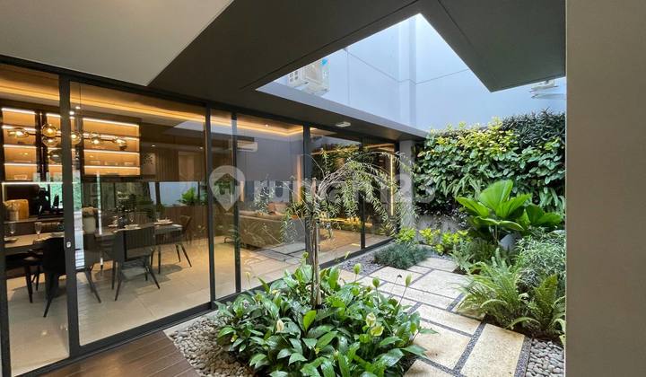 For sale yg di foto Genova Tahap 3 (Kosongan) Type 10 x 15 premium For sale yg di foto Genova Tahap 3 (Kosongan) Type 10 x 15 premium