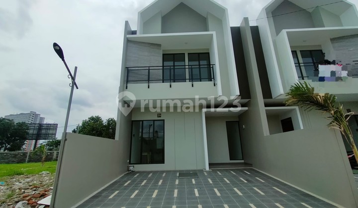 DIJUAL RUMAH CANTIK DI BATUNUNGGAL INDAH 1