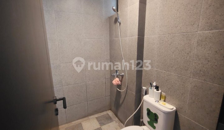 Rumah 2 Lantai Furnished di Summarecon Bandung Cluster Flora 2