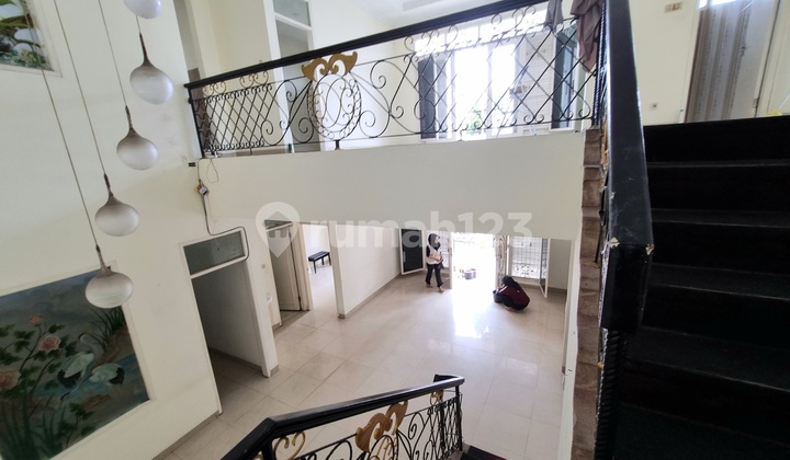 RUMAH SINGGASANA PRADANA