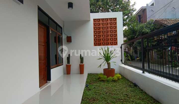 Rumah Bagus SHM Letak Strategis Cipamokolan Margahayu Bandung 2