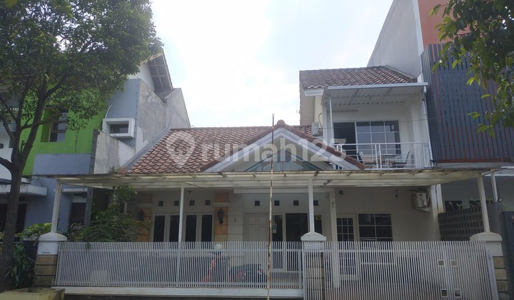 Rumah Dekat Masjid Batununggal Indah Bandung