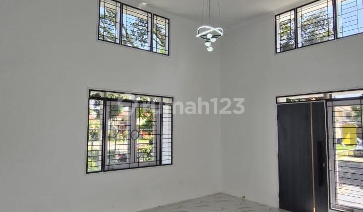 Rumah Bagus Hook SHM di Kota Baru Parahyangan