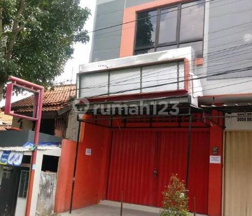 For sale: 2.5-story shop house near Pasteur toll gate DIE