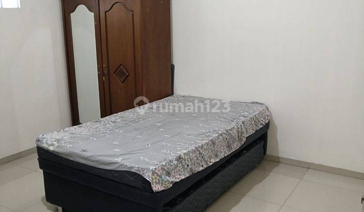 Rumah 2 Lantai Bagus Unfurnished SHM di Singgasana, Bandung 2