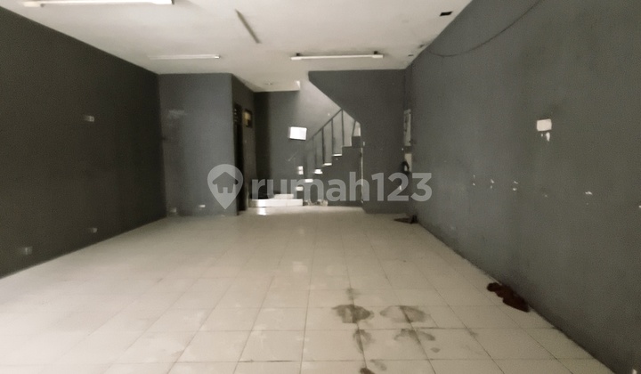 Strategic Shop House Former Bank Moch Toha Bandung 2