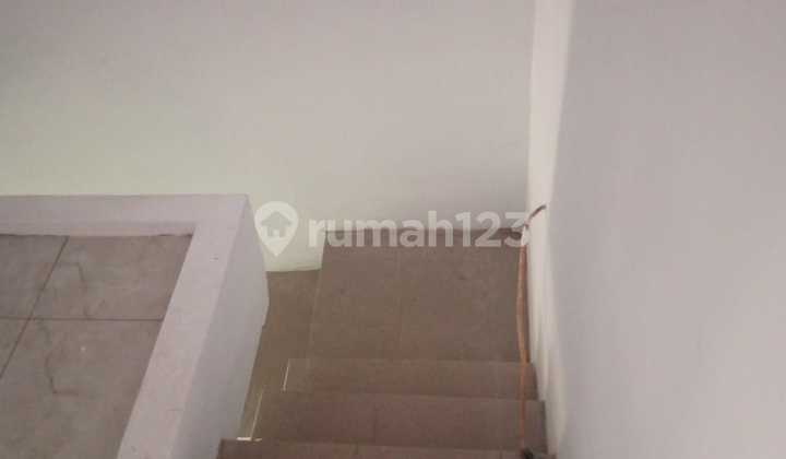Rumah Baru Minimalis Asri Nyaman 2