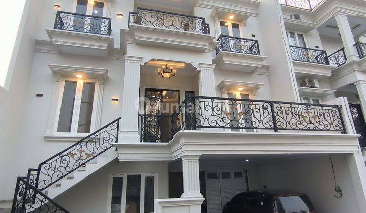 Dijual Rumah 3 Lantai di Cluster jagakarsa jakarta selatan 1