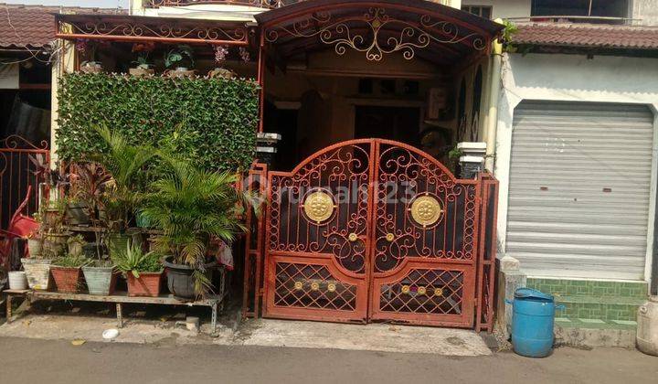 Rumah di Villa mutiara serpong tangerang selatan 2 Lantai Bagus SHM 1