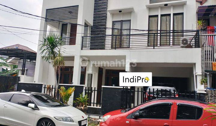 Rumah 2 Lantai Bagus Dekat Bsd 1