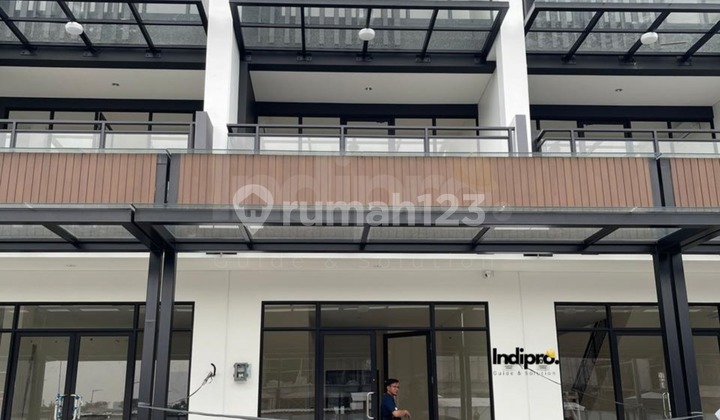 For Rent: Hampton Avenue Shop House, Gading Serpong For Rent: Hampton Avenue Shop House, Gading Serpong