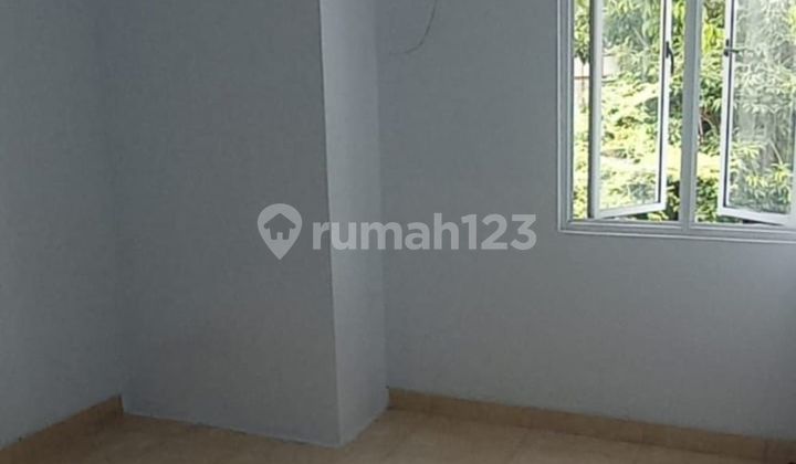 Jual Cepat dan Murah !! Rumah Baru Renovasi di  Greenwich BSD 2