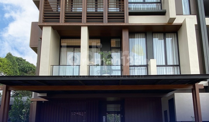 Baru !! Rumah 3 Lantai Dekat Stasiun Jatake Bsd