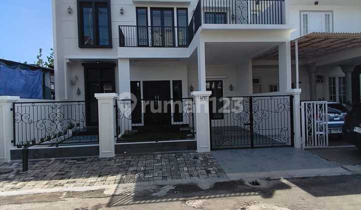 Nice Ready-to-Occupy House in BSD Crysant Garden 2