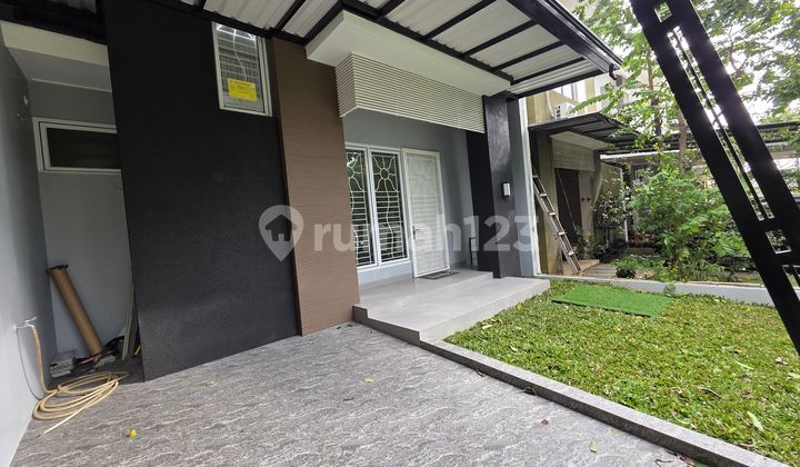 Brand New !! Rumah Bagus 2 Lantai Free Kitchen Set di Delatinos Bsd 2