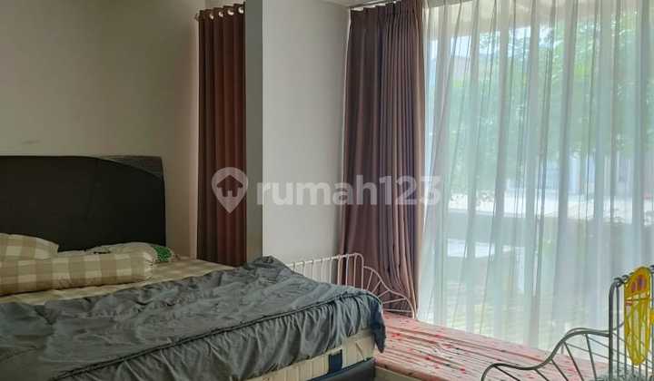 Rumah 2 Lantai Rapi Dekat Ke Intermoda Bsd 2