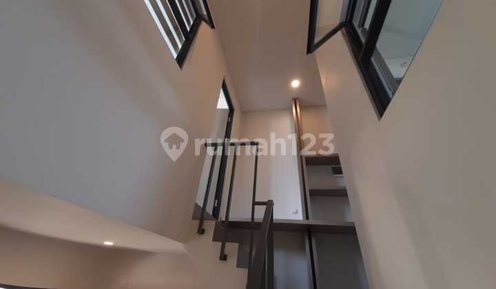 Beautiful Furnished 2-Story House Near Aeon Mall BSD City Beautiful Furnished 2-Story House Near Aeon Mall BSD City