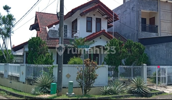 Murah !! Rumah Hook 2 Lantai Tanah Luas Di Villa Melati Mas  2