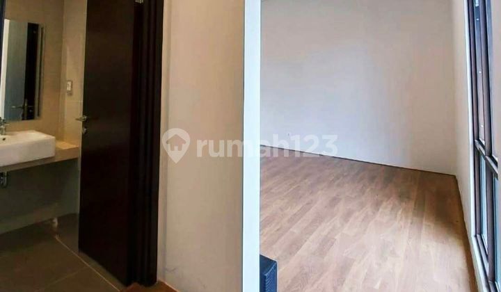 Rumah Cantik Kondisi Bagus Dan Siap Huni The Eminent BSD  2