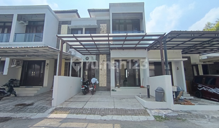 A 2-Story Move-In Ready House in an Elite Cluster Near the Center of Cirebon 1