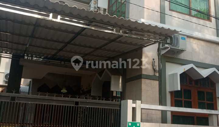 Rumah 2 Lantai Siap Pakai Di Pusat Kota Cirebon