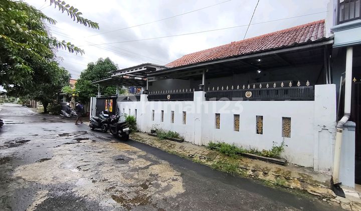Rumah Bagus Siap Huni Dekat Sumber Cirebon 2