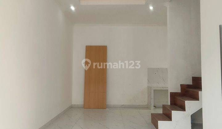 Rumah minimalis modern 2 Lantai akses tol Jatiwarna  2