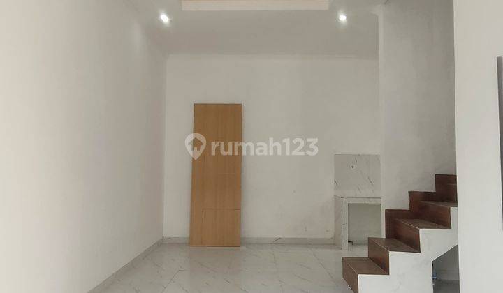 Rumah 2 Lantai minimalis modern akses tol Jatiwarna  2