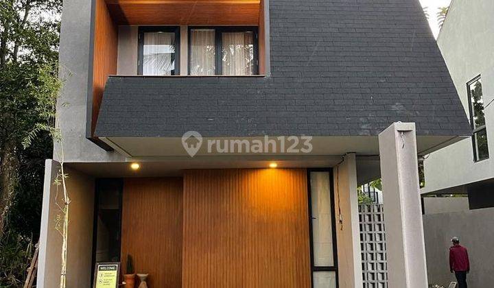 Rumah 2 Lantai Modern Tropis Di Depok Dekat St. Lrt & Tol Cibubur 1