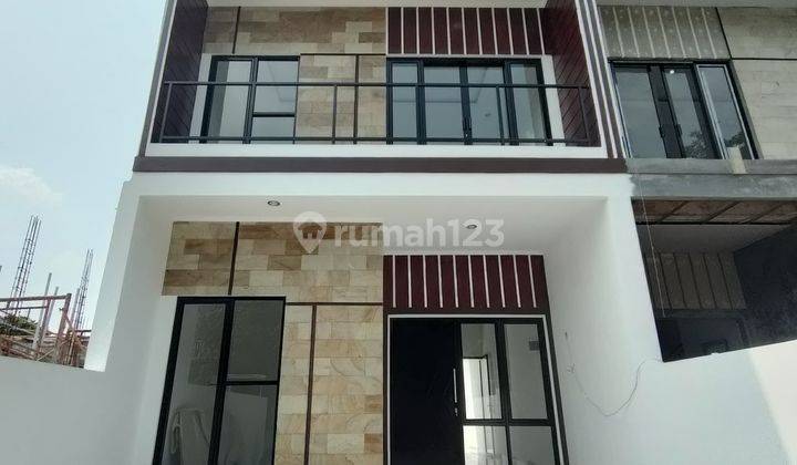 Rumah 2 Lantai Shm Siap Huni Di Cipayung Jaktim Dp 0% Free Canopy 2