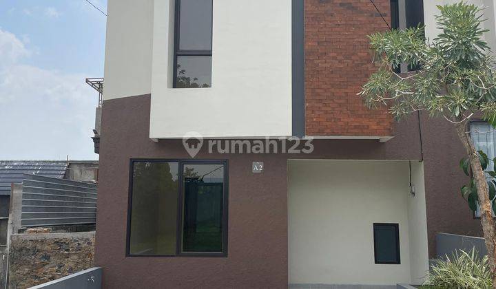 Rumah 2 Lantai Murah Di Bogor Strategis Deket Ke St. Bojong Gede 1