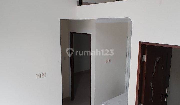 Siap Huni Rumah 1 Lantai Mezzanine Lokasi Dekat Ke Tol Jatiwarna 2