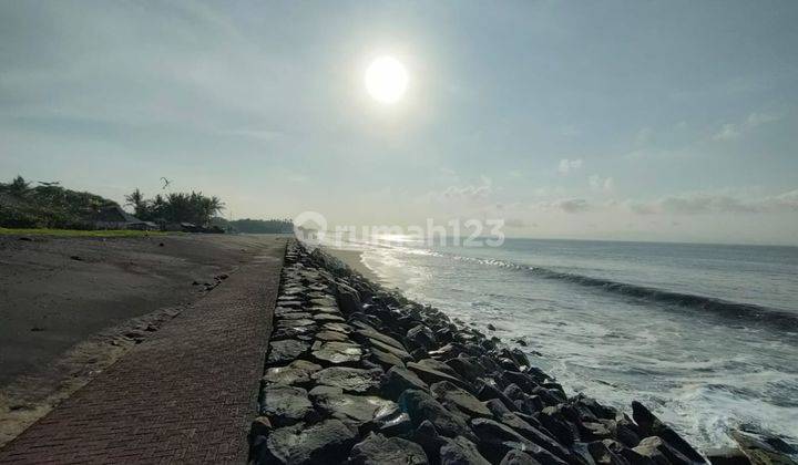 Tanah Beachfront Los Pantai Size Kecil Di Klungkung 2