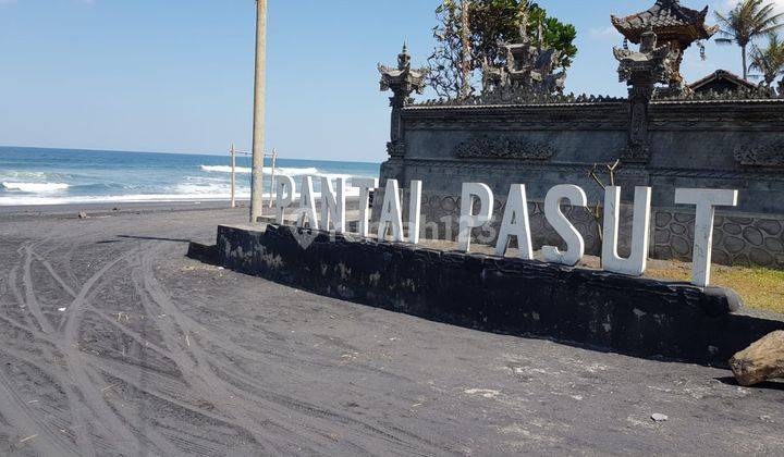 Sebidang Tanah Beach Front Terletak di Area Private Villa Dan Villa Komersil 4