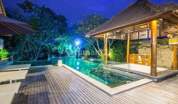 15 Luxurious Villa And Spa For Sale At Kerobokan, Bali 13