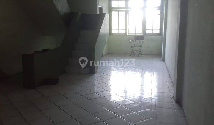 Ruko Pinggir Jalan Utama Dekat Tsm 3