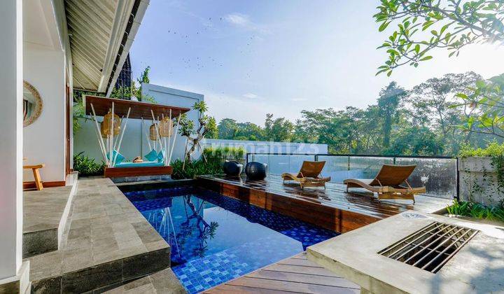 For Sale Luxury Modern Villa Near Nyanyi Beach 2