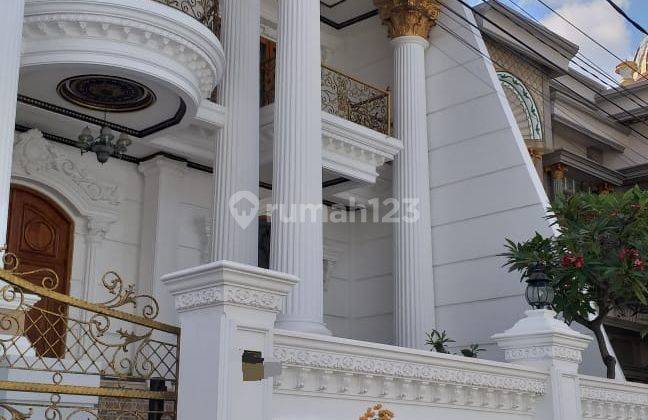 Dijual Rumah Mewah Dalam Kompleks Perumahan Dekat Tsm 2