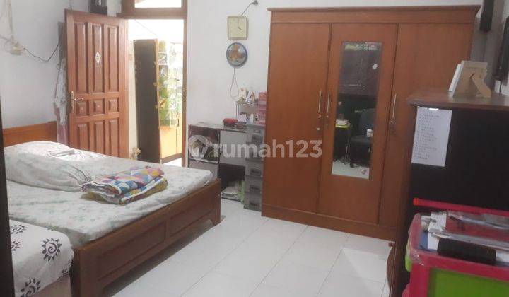 Dijual Ruko Strategis 3 Lantai Lokasi Renon Denpasar 2