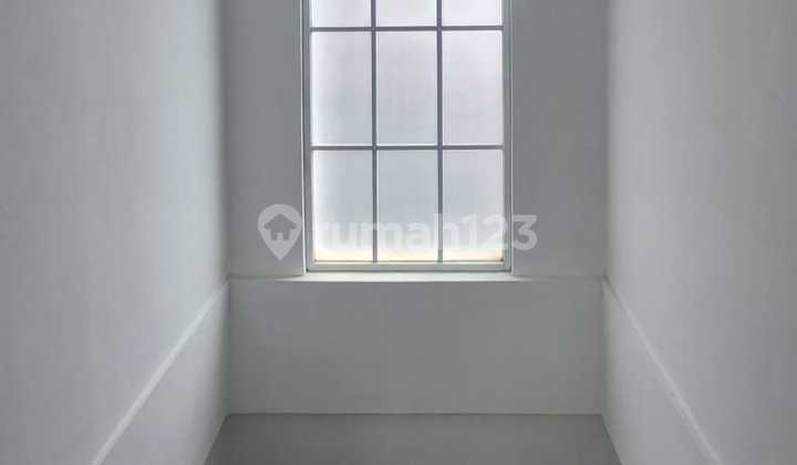 Dijual Rumah Gaya Villa di Kerobokan 2